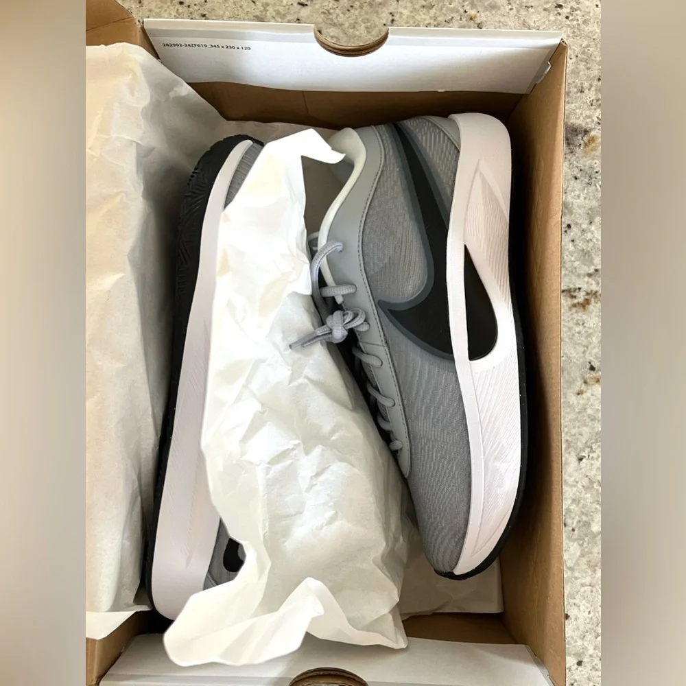 Nike GIANNIS FREAK 6 TB Men's Sneakers NEW in BOX